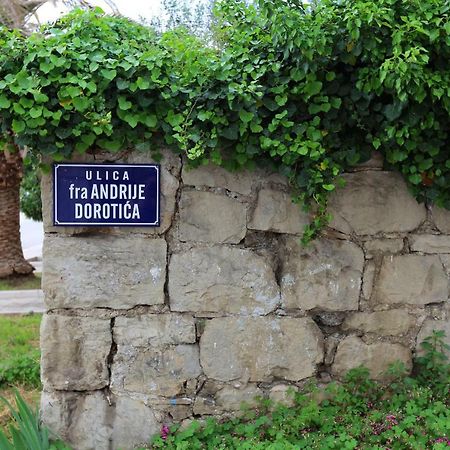 Apartman Vrsalovic Sumartin Kültér fotó