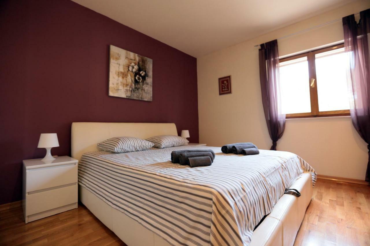 Apartman Vrsalovic Sumartin Kültér fotó